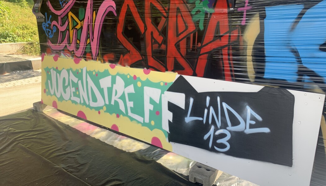 Außenschilder des Jugendtreff LINDE 13 in neuem Style!
